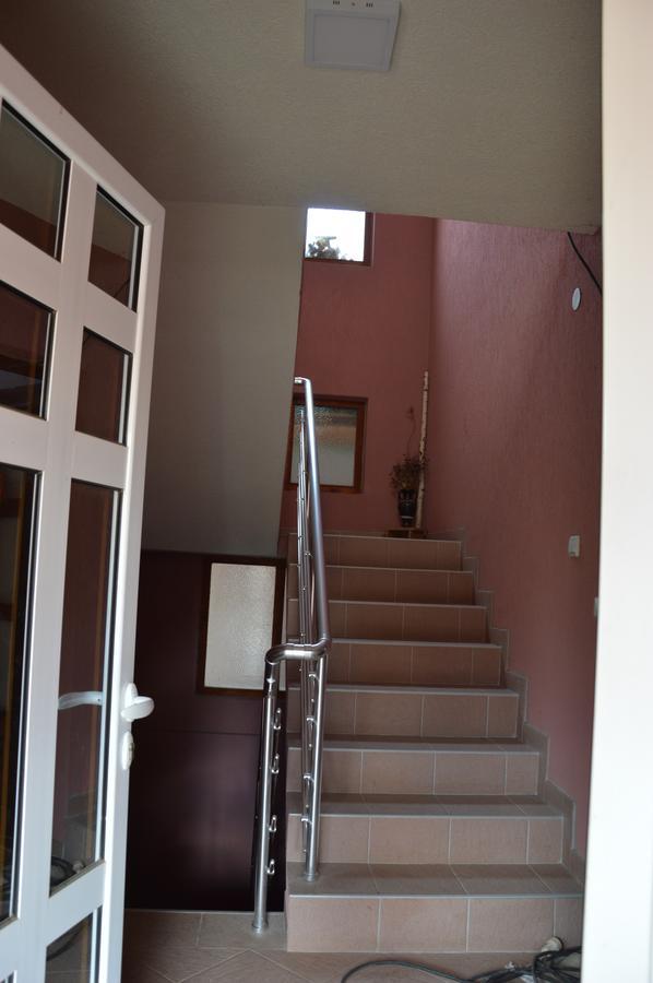 Poseidon Apartment Ni Exterior foto